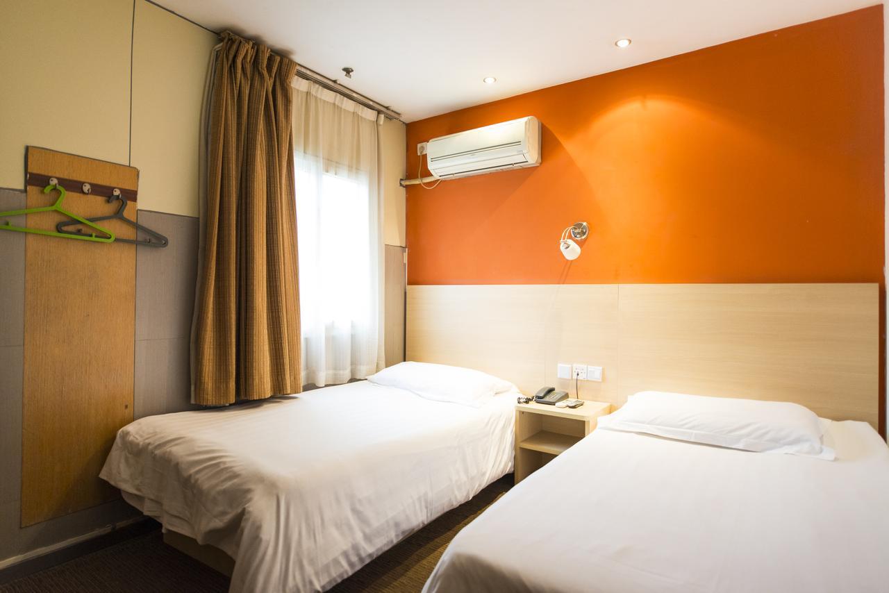 Motel Chongqing Jiefangbai Hongyadong Pedestrian Street ภายนอก รูปภาพ