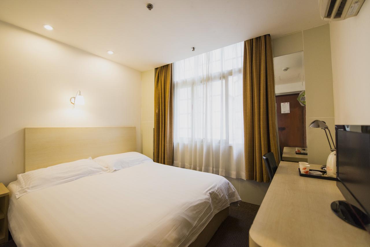 Motel Chongqing Jiefangbai Hongyadong Pedestrian Street ภายนอก รูปภาพ